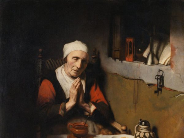old-woman-saying-grace-known-as-the-prayer-without-end
